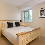Citystay - Dove House
