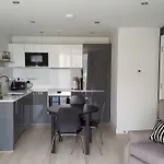 Great Northern Road Apartment
