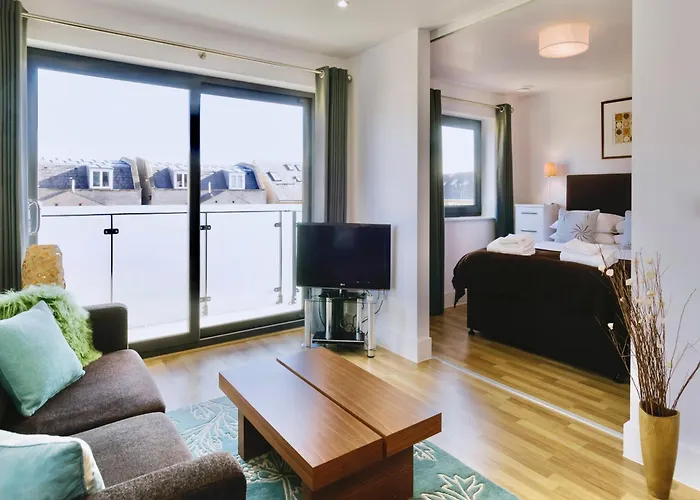 Your Space Apartments - Eden House