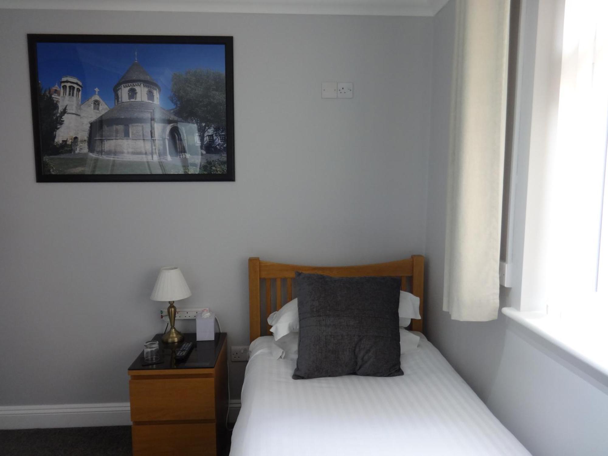 Autumn House 4* Cambridge (Cambridgeshire)