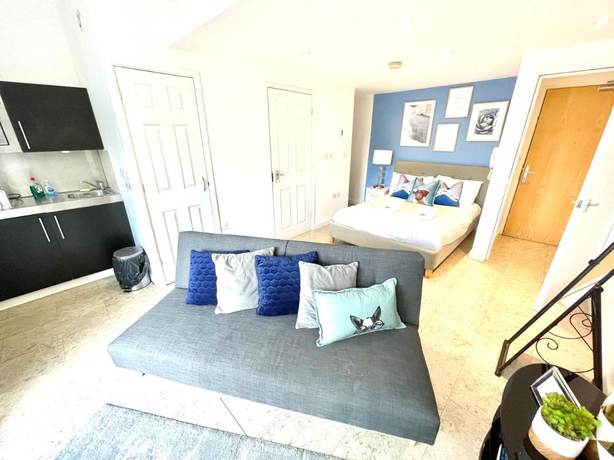 Koala & Tree - Cambridge Centric Location Renovated Studios - Short Lets & Serviced Accommodation Cambridge (Cambridgeshire)