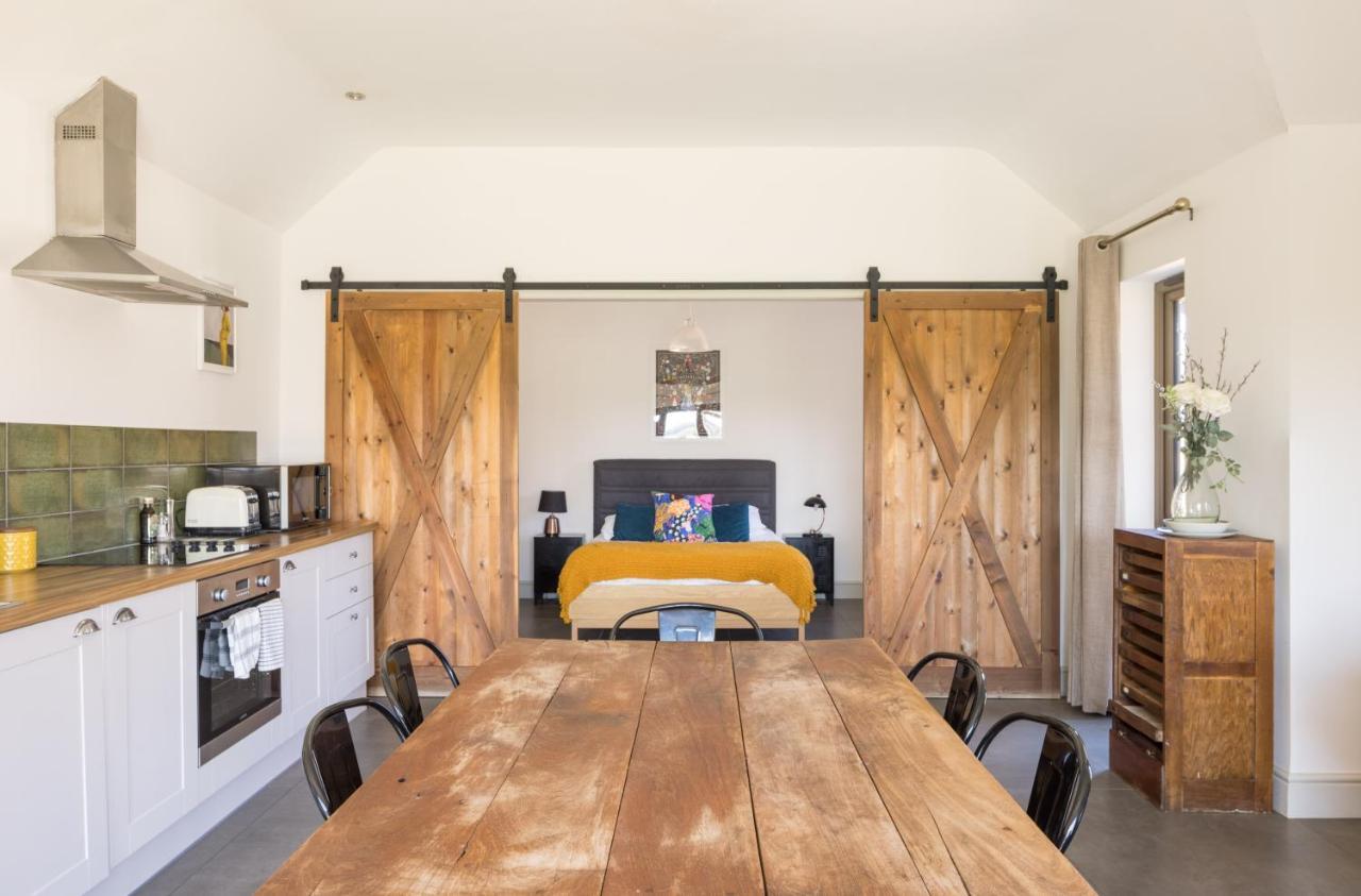 Clopton Courtyard Apartment *