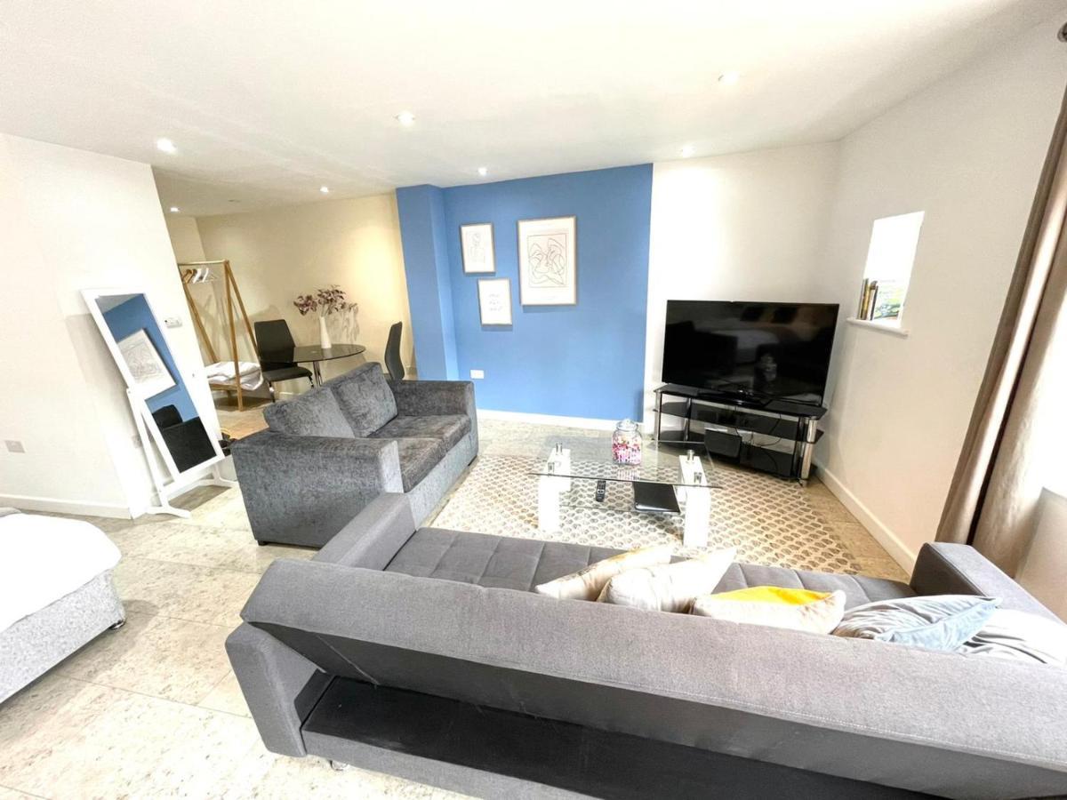 Apartment Koala & Tree - Cambridge Centric Location Renovated Studios - Short Lets & Serviced Accommodation Cambridge (Cambridgeshire)