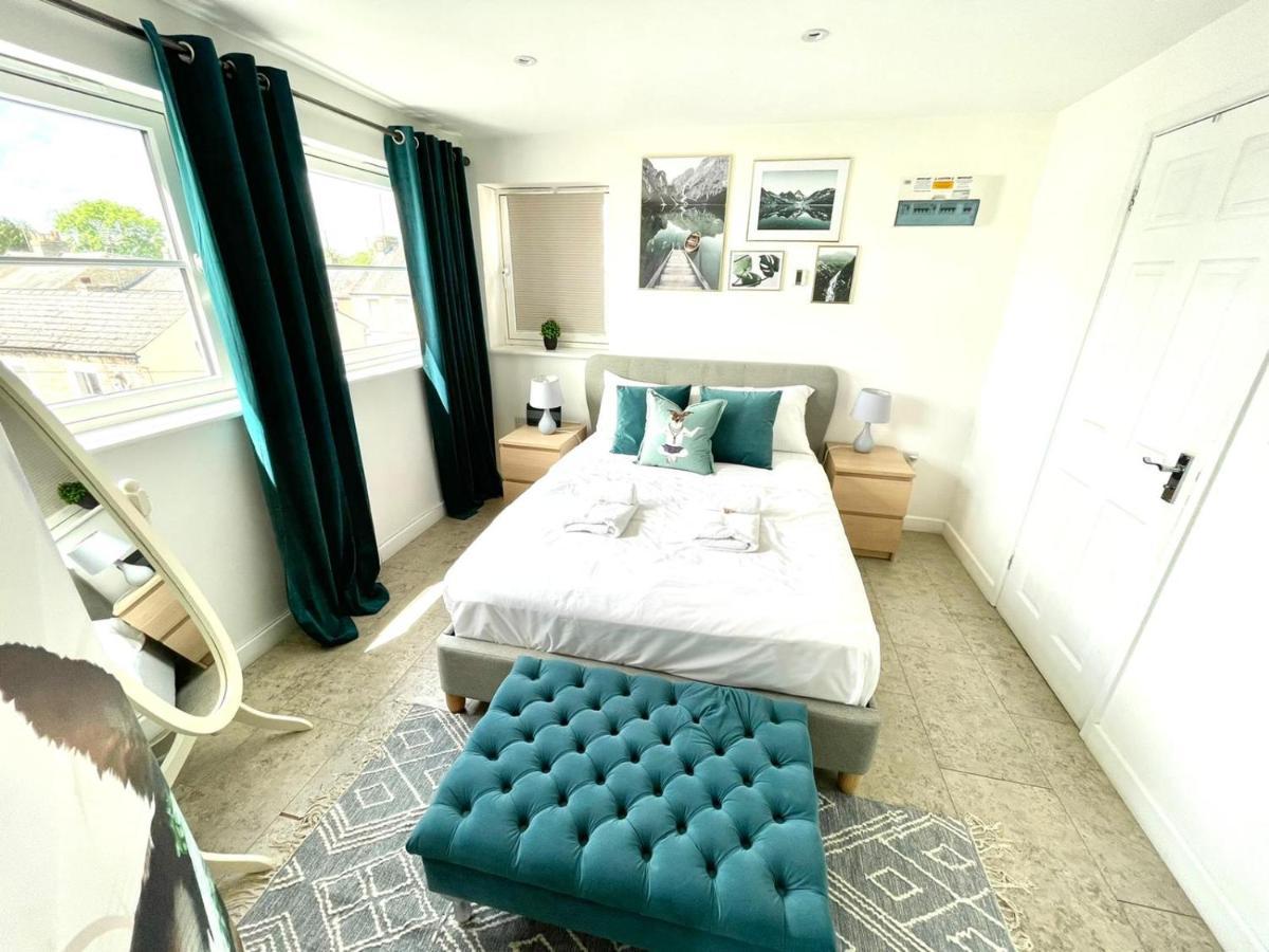 Koala & Tree - Cambridge Centric Location Renovated Studios - Short Lets & Serviced Accommodation Apartment