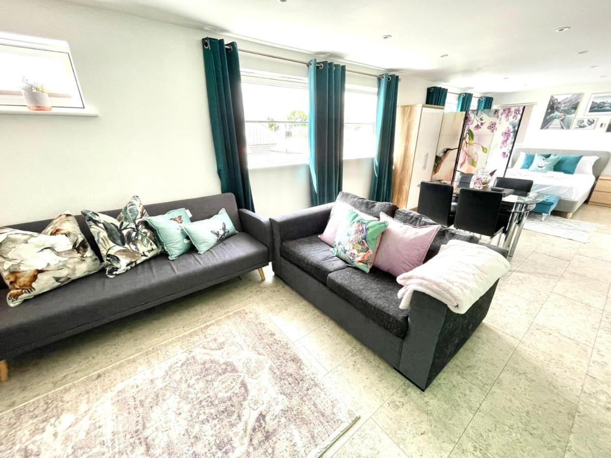 Koala & Tree - Cambridge Centric Location Renovated Studios - Short Lets & Serviced Accommodation * Cambridge (Cambridgeshire)