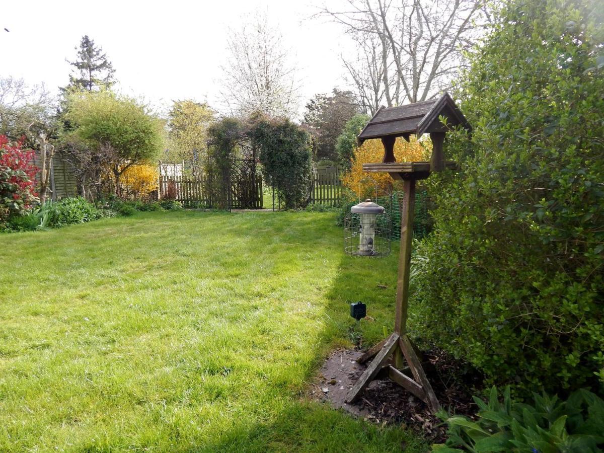 Luxurious 3 Bedroom House For Families, Corporate With Gardens And Parking Apartment *