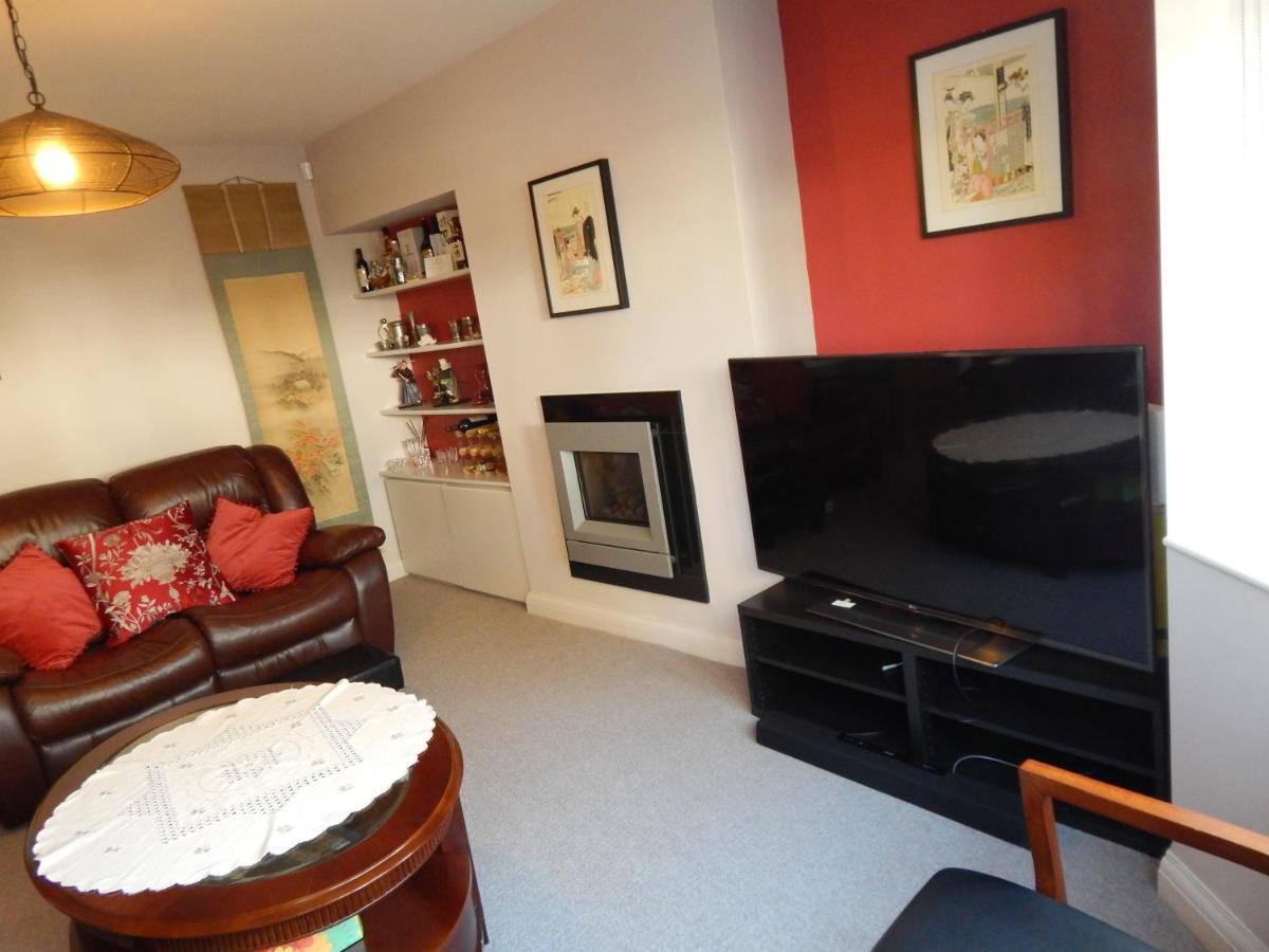 Luxurious 3 Bedroom House For Families, Corporate With Gardens And Parking Apartment Cambridge (Cambridgeshire)