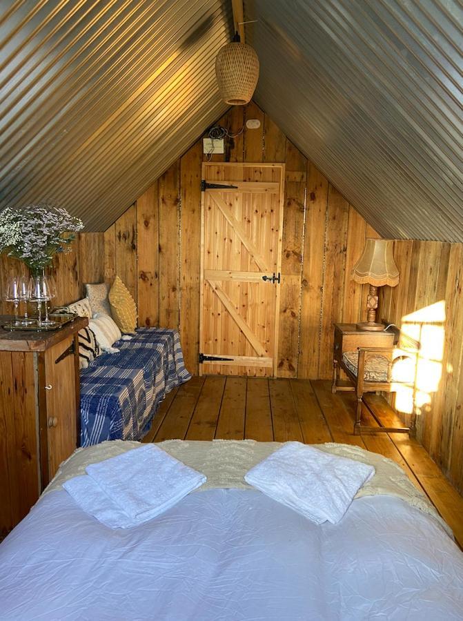Fen Meadows Glamping - Luxury And Bell Tents *