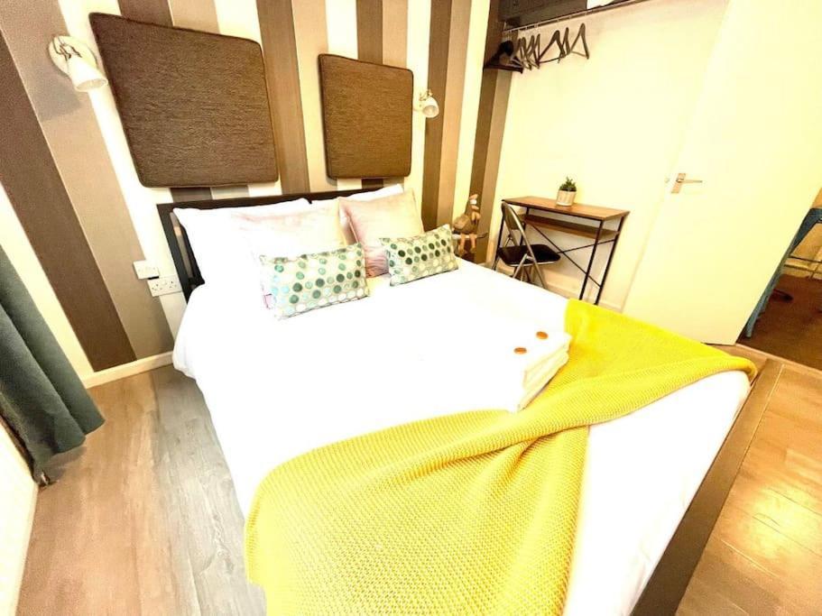 Holiday home Serene And Cozy 1-bedroom House With Parking