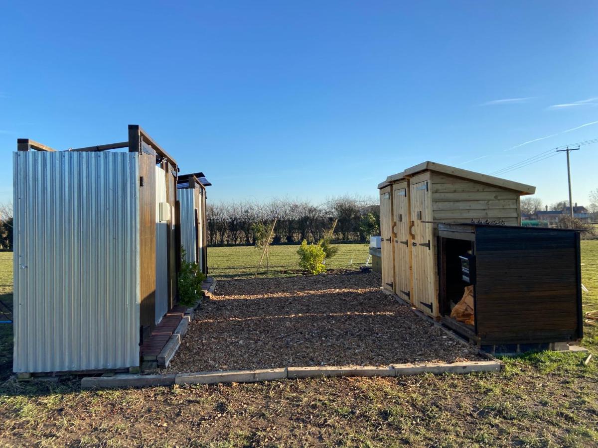 Campsite Fen Meadows Glamping - Luxury And Bell Tents *