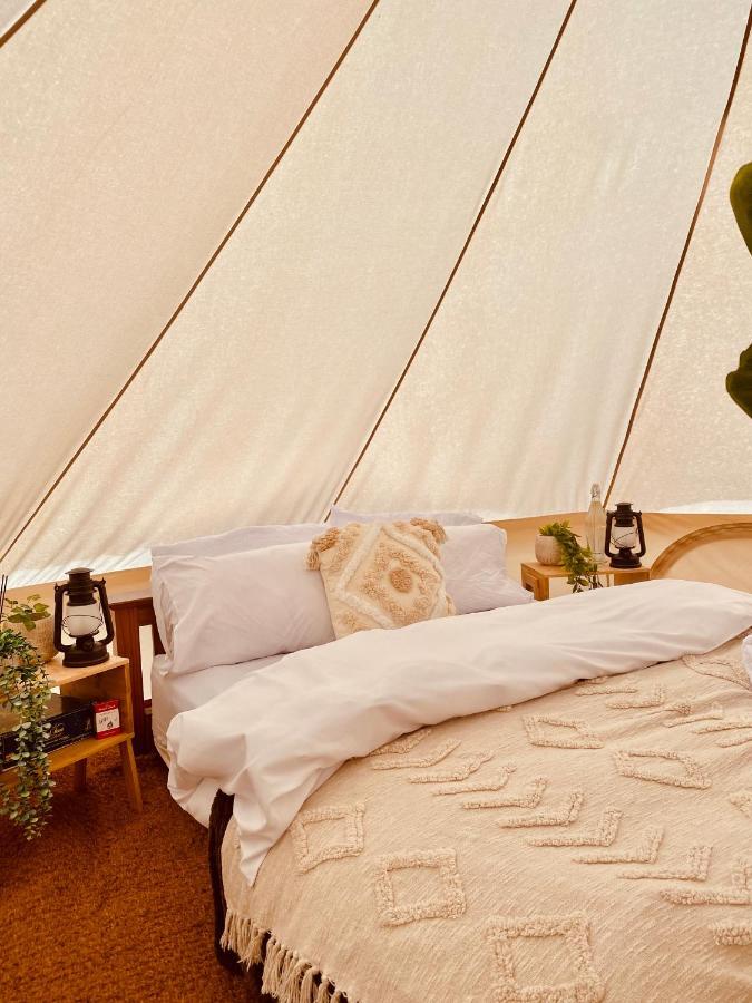 Fen Meadows Glamping - Luxury And Bell Tents Cambridge (Cambridgeshire)