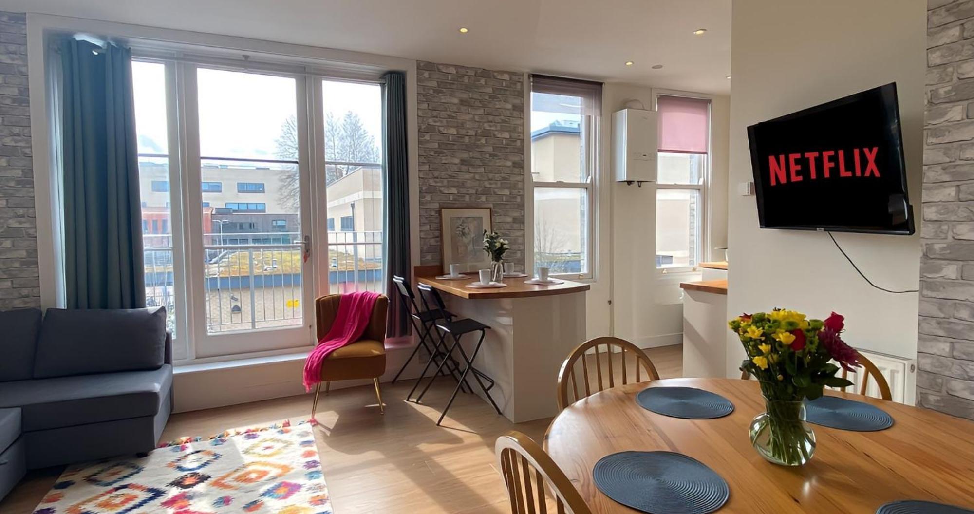Diamond 2br Apartment-central-parking-walk To City & Train Station Cambridge (Cambridgeshire)