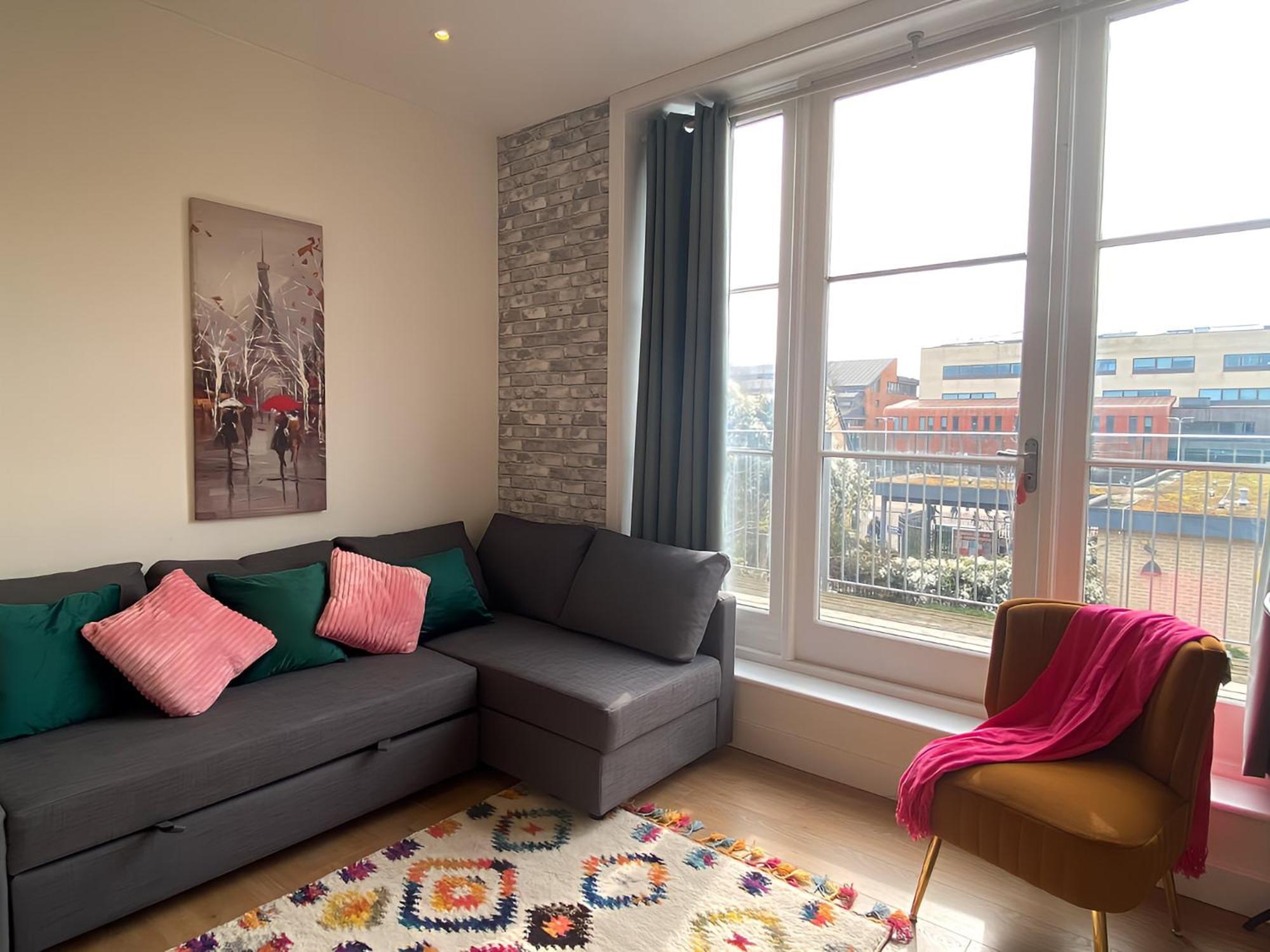 Diamond 2br Apartment-central-parking-walk To City & Train Station Cambridge (Cambridgeshire)