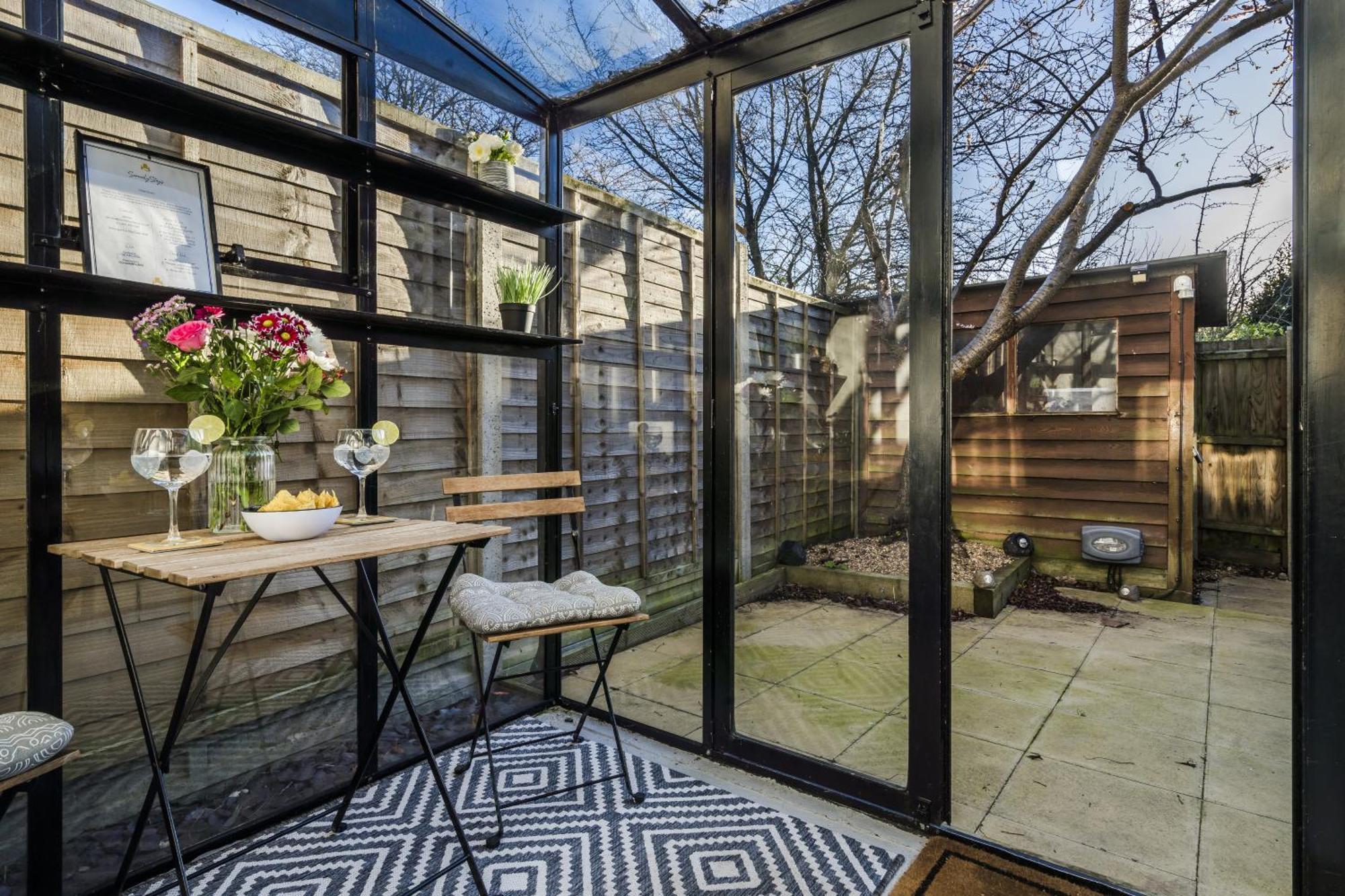 Charming 2-bedroom Town House - Short Walk From The Station Cambridge (Cambridgeshire)
