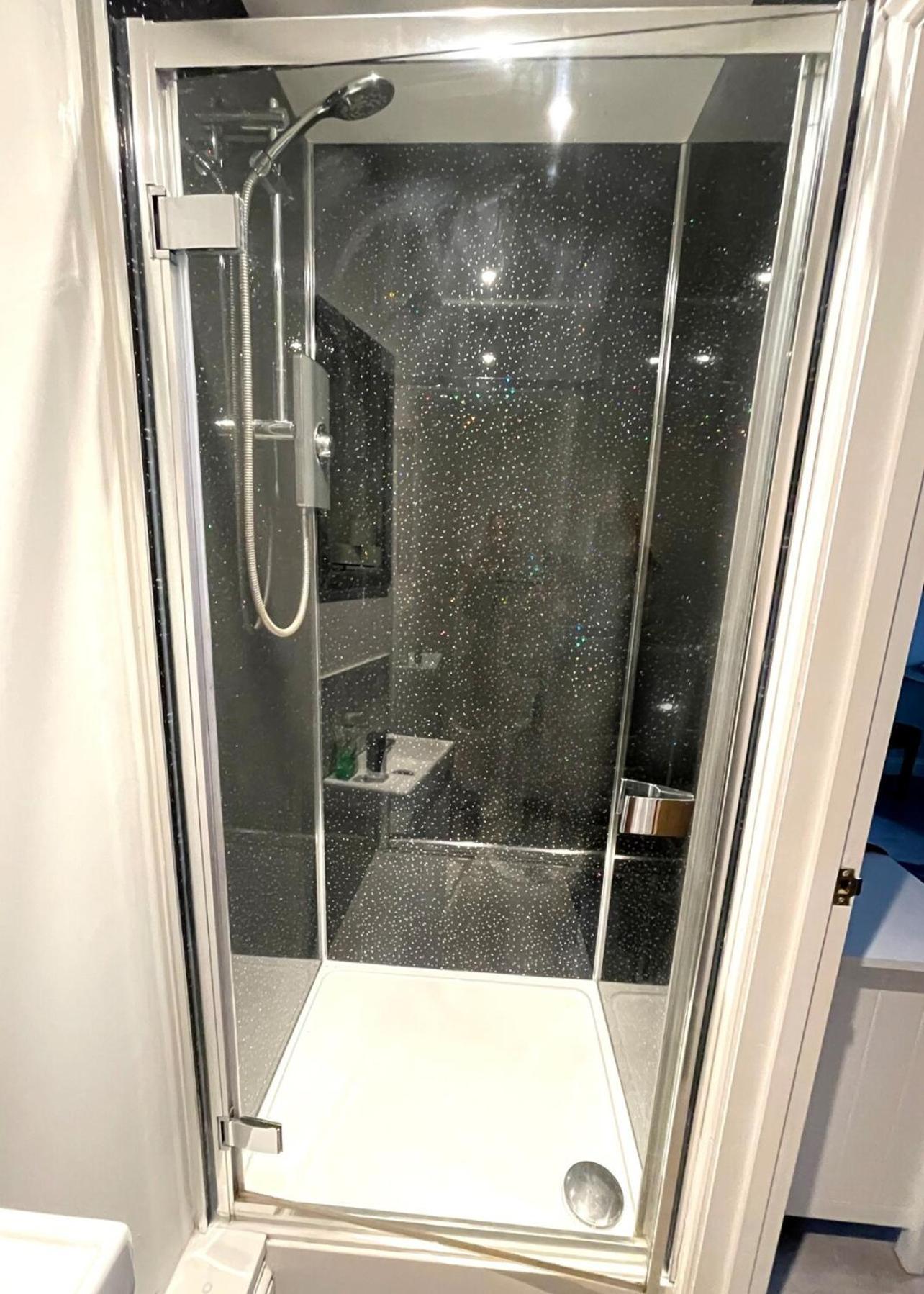 Cb1 Just Off Mill Rd, Close To Train Station - Walk To Station And Centre Apartment Cambridge (Cambridgeshire)