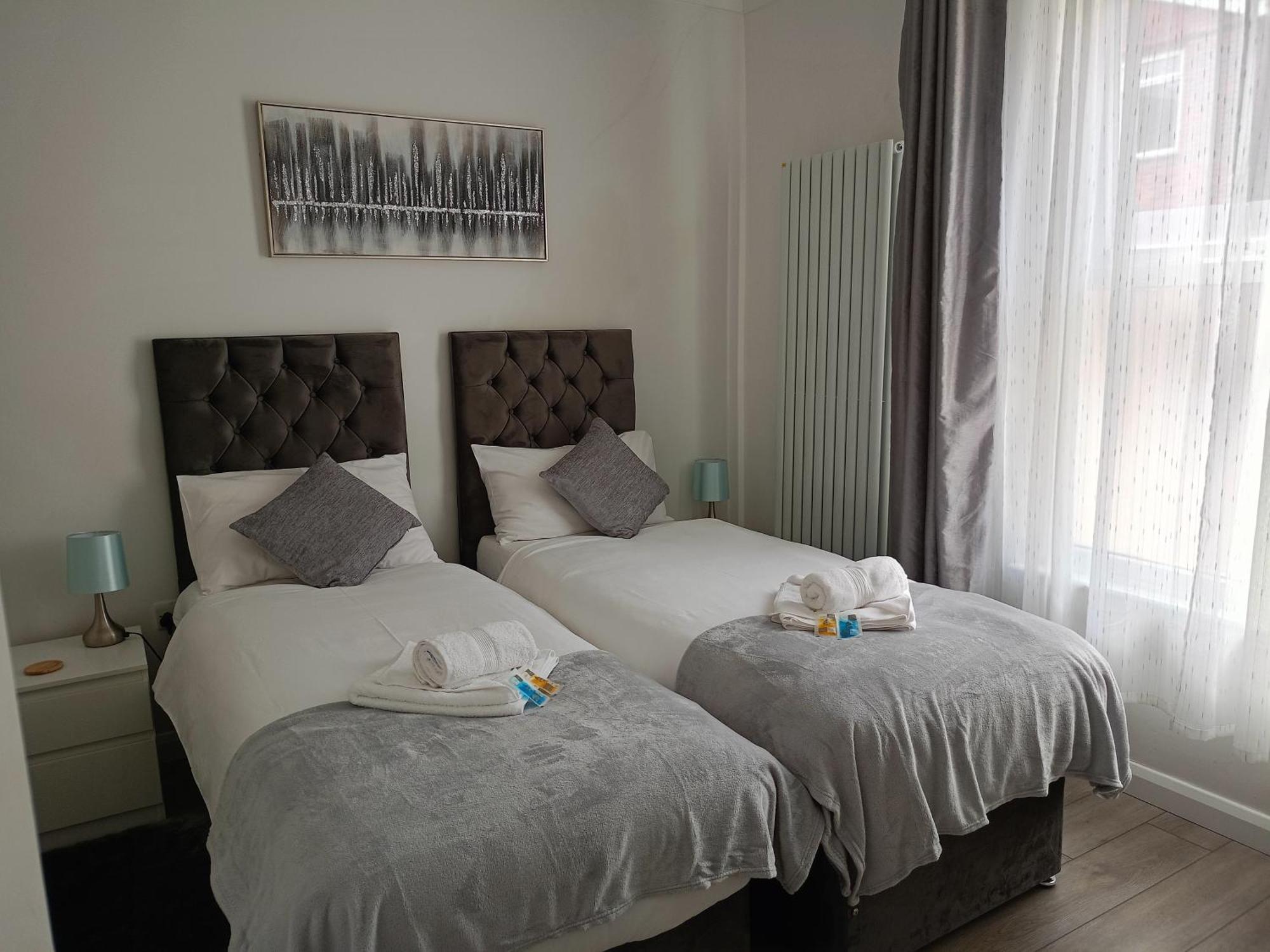 Prestige * Cambridge (Cambridgeshire)