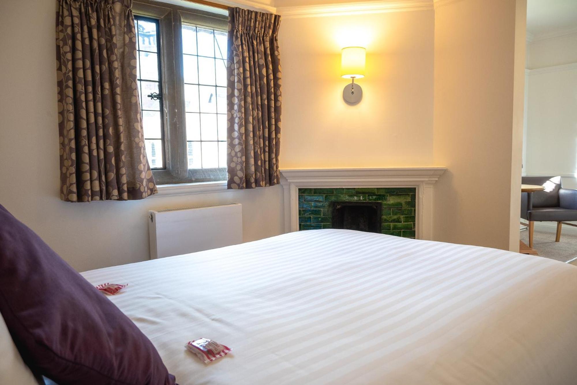 Westminster College Hotel *