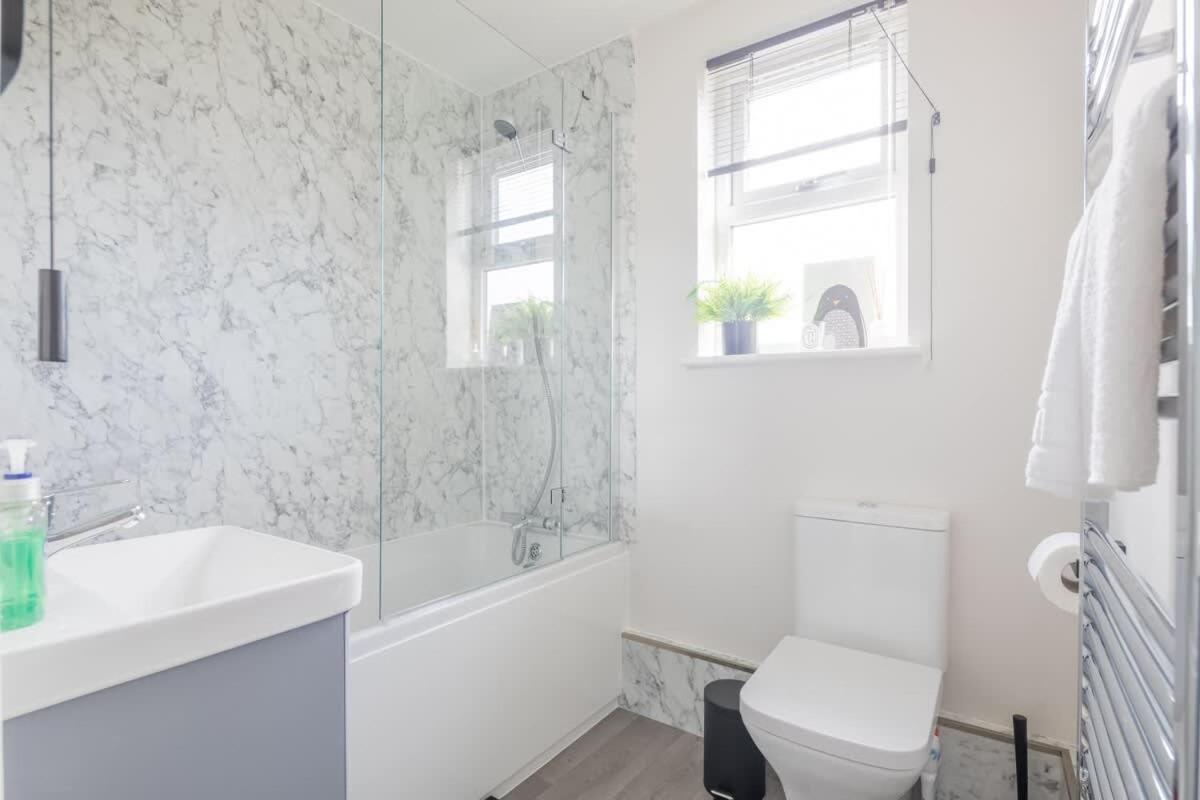 Beautiful 2bed Nr