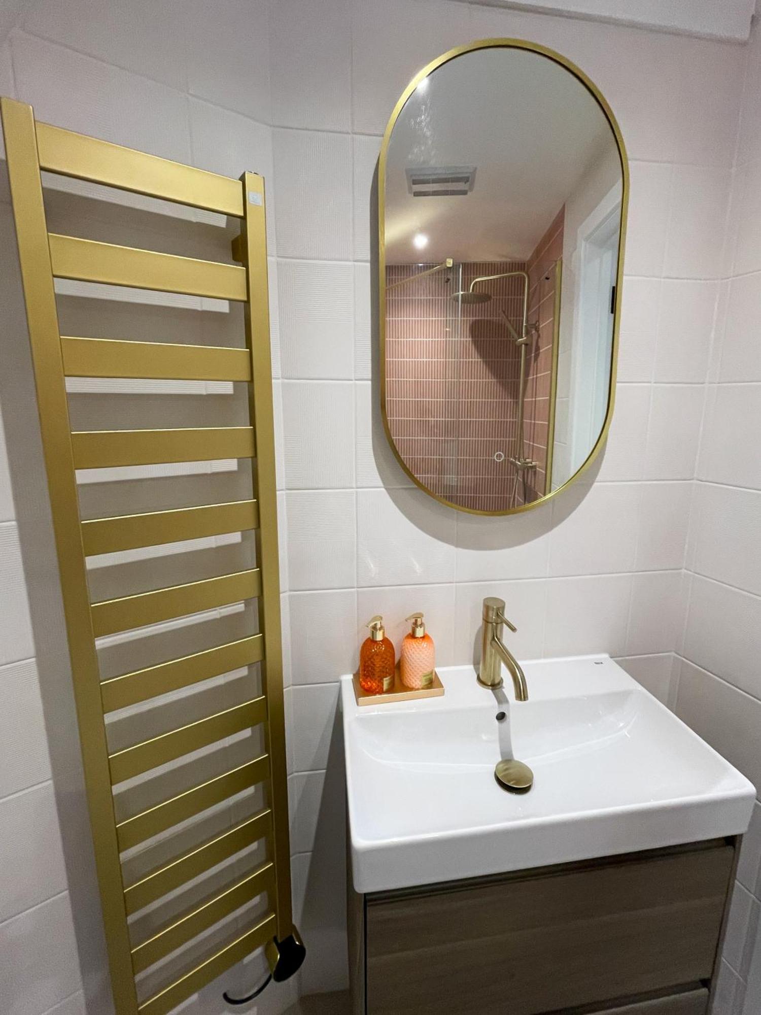 Very Location - Luxury Boutique 1 Bed Flat By River And Centre * Cambridge (Cambridgeshire)