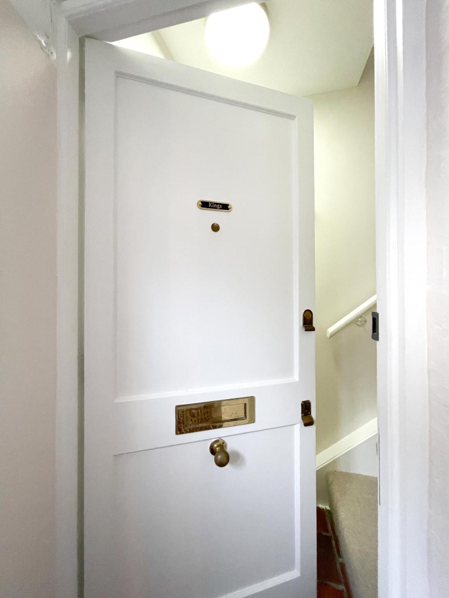 Very Location - Luxury Boutique 1 Bed Flat By River And Centre Apartment *