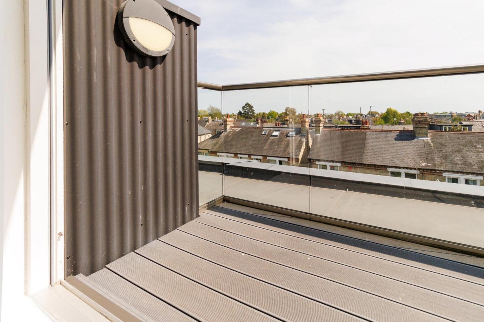 Apartment Diamond Penthouse: Centre Oasis With Stunning Views *