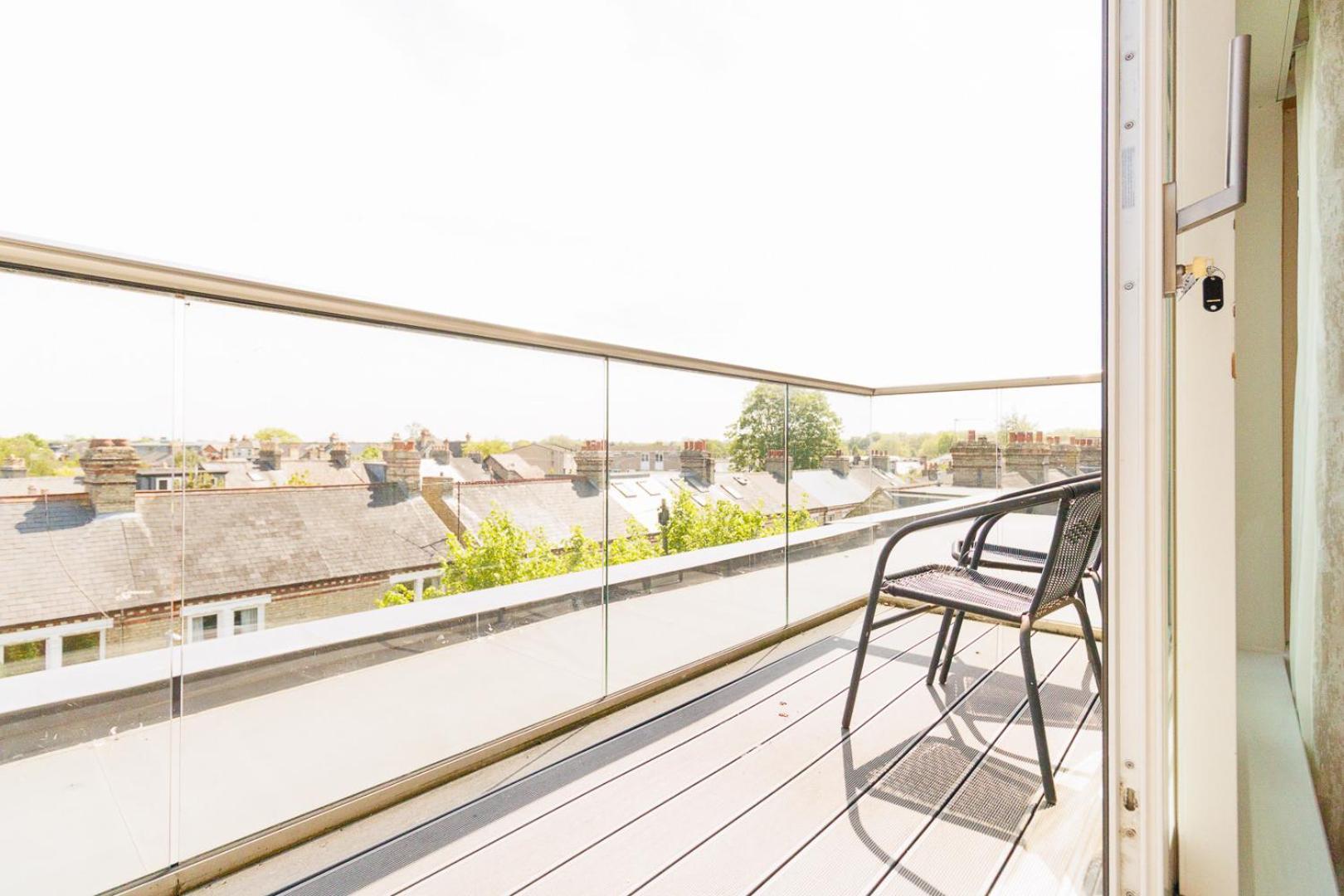 Apartment Diamond Penthouse: Centre Oasis With Stunning Views *