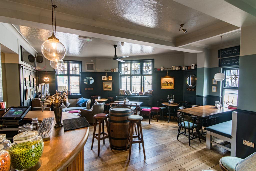 Inn The Waterman 3*