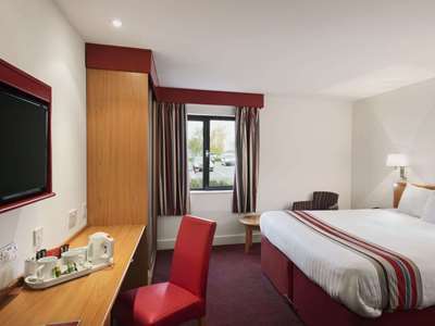 Ramada Cambridge Hotel