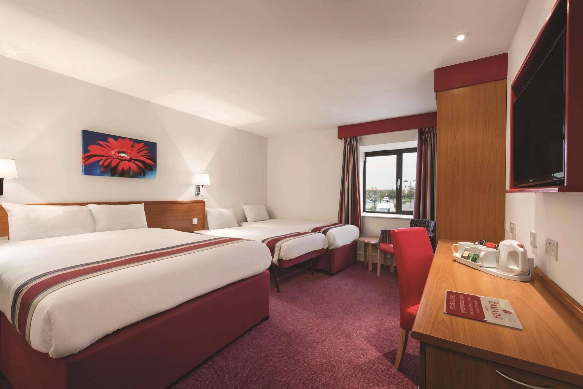 Ramada Cambridge