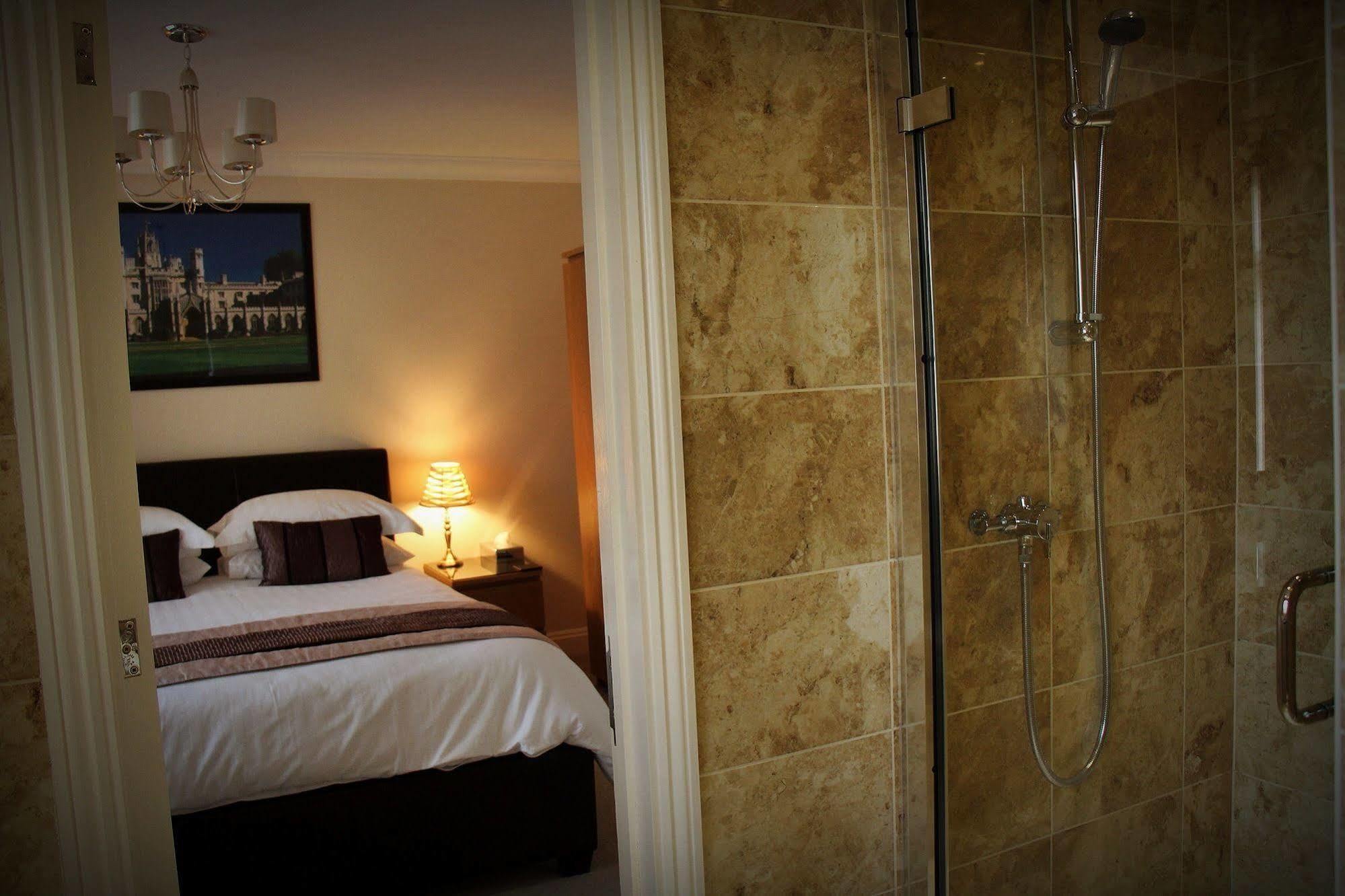 Autumn House 4* Cambridge (Cambridgeshire)
