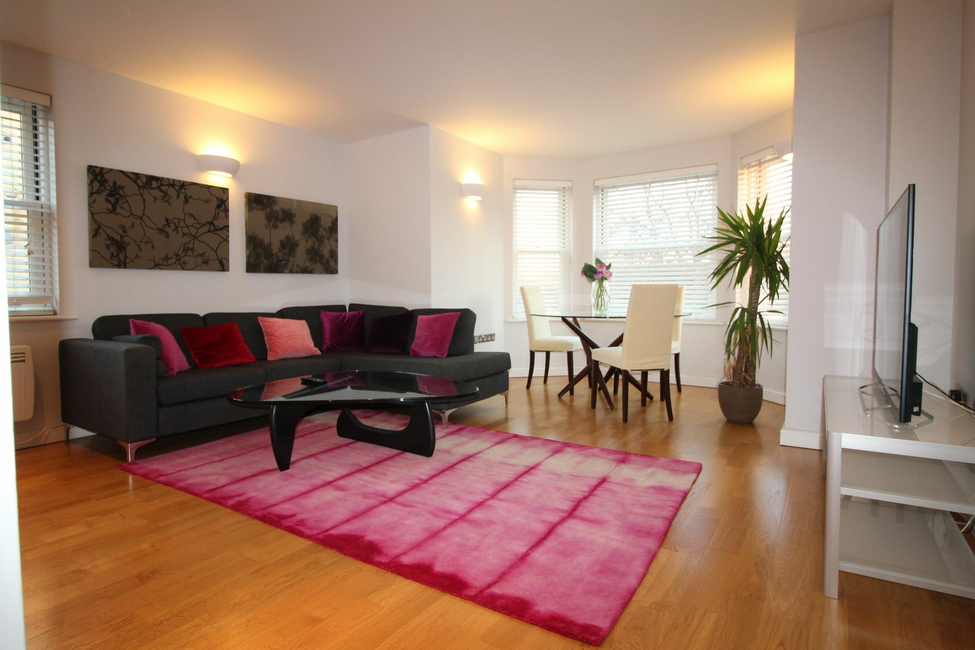 Lux Living - Marino Place