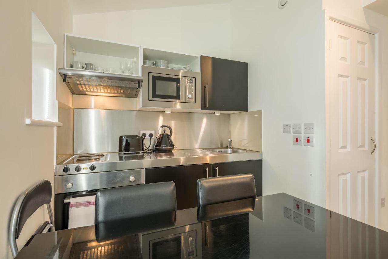 Koala & Tree - Cambridge Centric Location Renovated Studios - Short Lets & Serviced Accommodation Cambridge (Cambridgeshire)