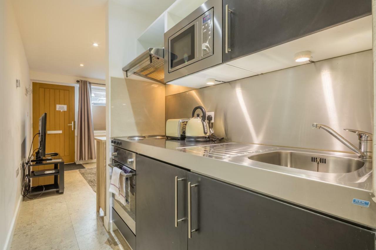 Koala & Tree - Cambridge Centric Location Renovated Studios - Short Lets & Serviced Accommodation Cambridge (Cambridgeshire)
