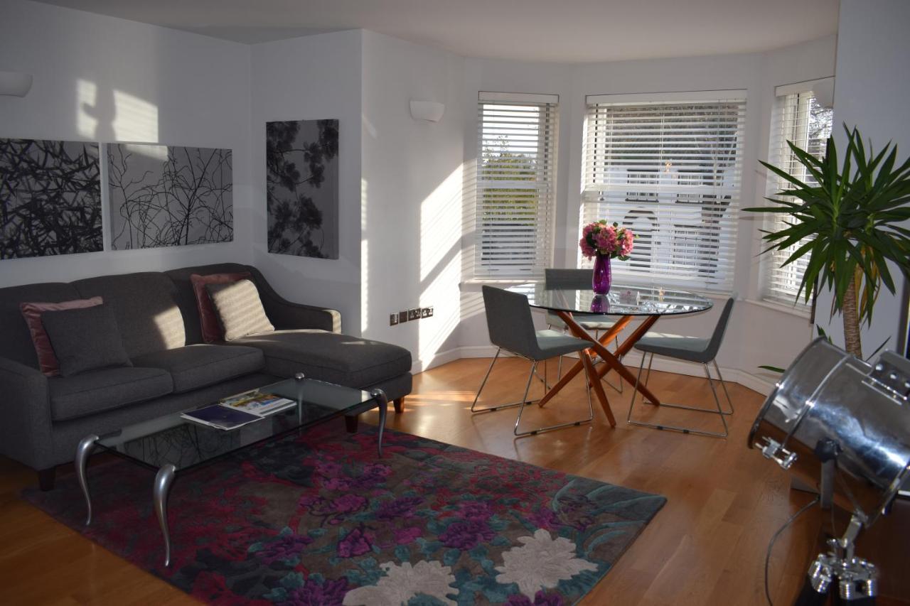 Lux Living - Marino Place *