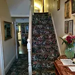 Acorn Guest House