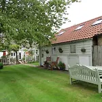 The Old Stables, Whitehall Farmhouse, Oakington