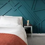 Memorable And Cozy Home W Arcade & Fab Garden