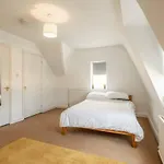 Spacious 3 Bedroom Flat In Heart Of City Centre