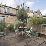 Beautiful Victorian House In Central Cambridge