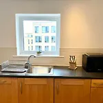Kiwi Tree Serviced Apartment