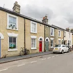 Beautiful Victorian House In Central Cambridge
