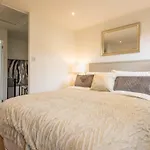 Delightful Central Duplex - 2 Mins To Station