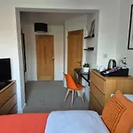 Carolines Rooms