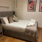 The City House By Tas