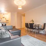 Koala & Tree - Bridge View 1 Bed Apartment - Short Lets & Serviced Accommodation Cambridge