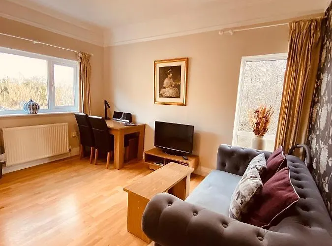 Homerton House Apartments