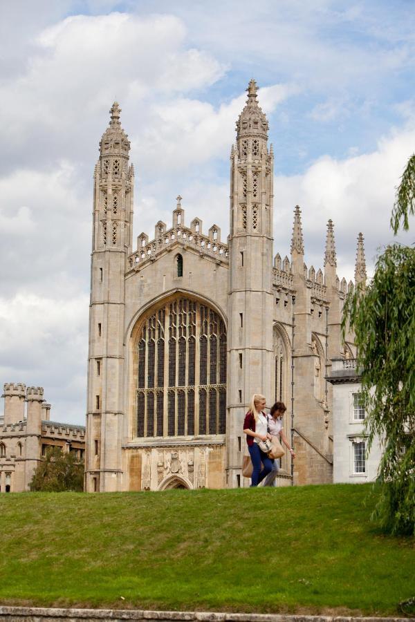 2 Bedroom Centre Townhouse - With Parking Cambridge (Cambridgeshire)