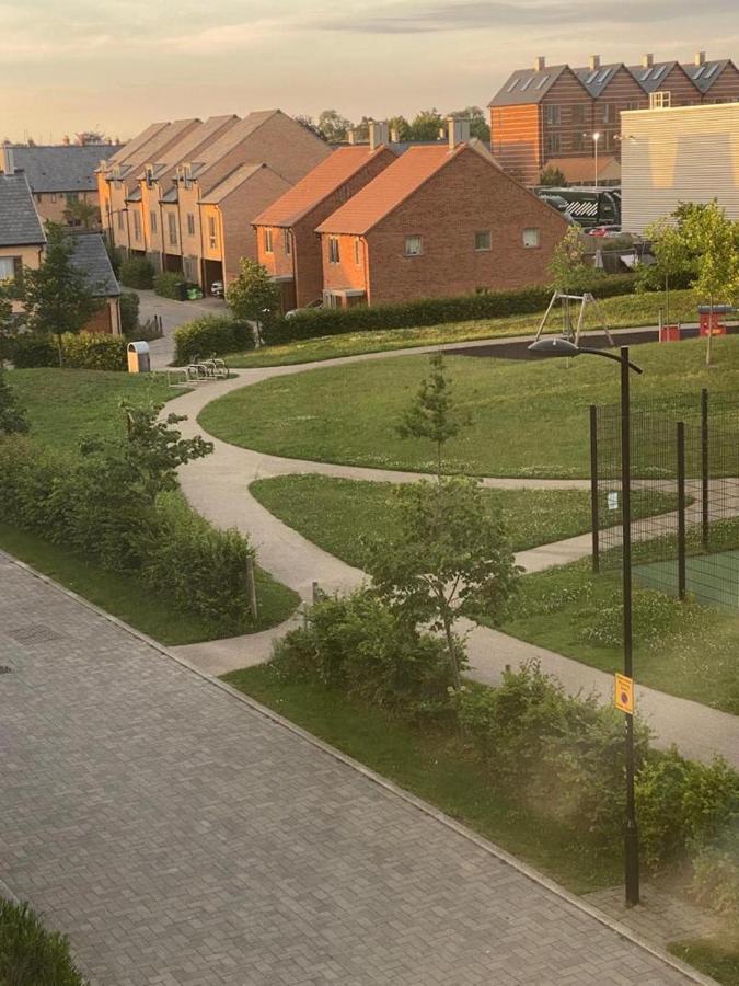 Contemporary Trumpington: Modern With Parking, Terrace & Hospital Proximity * Cambridge (Cambridgeshire)