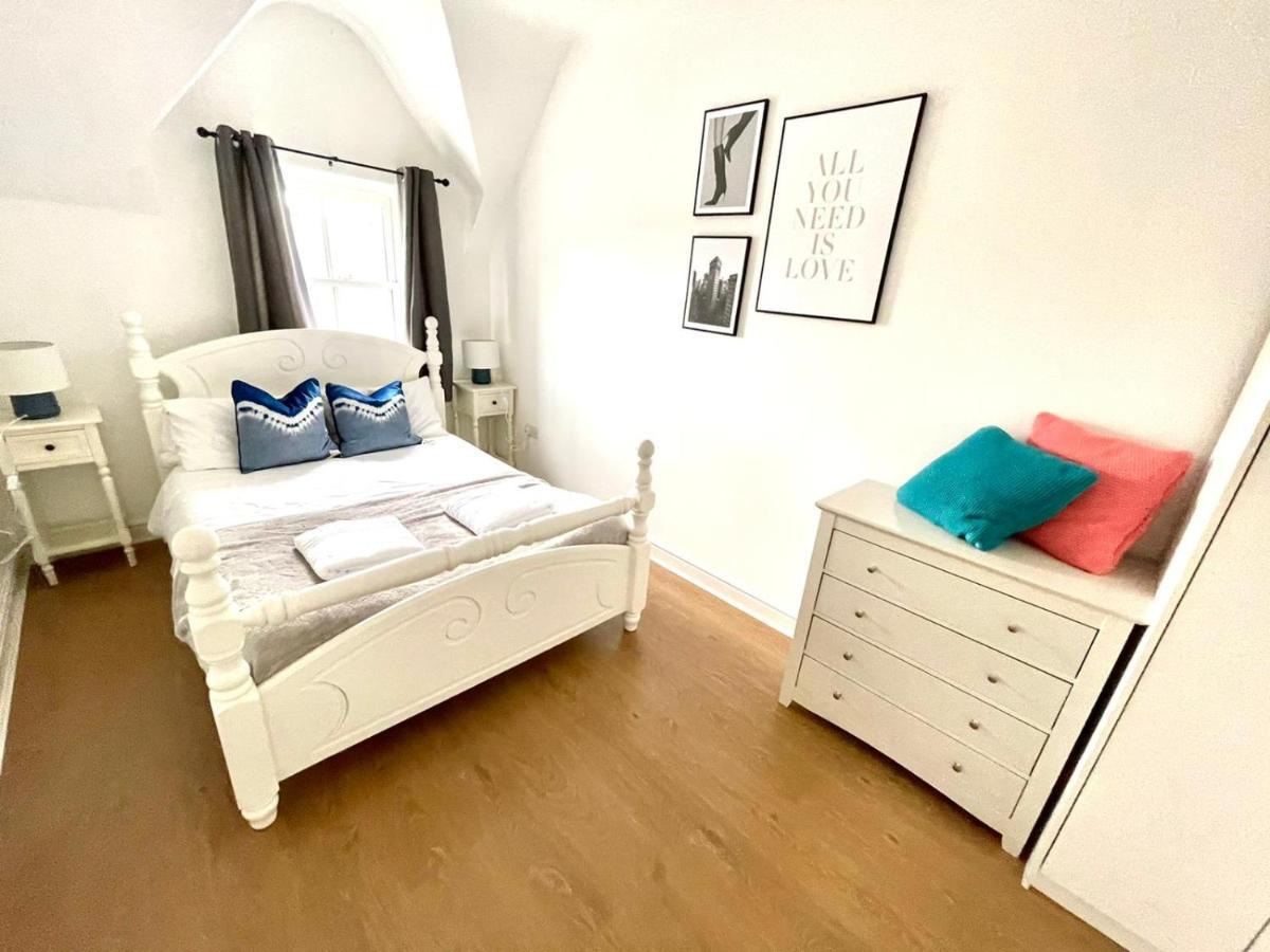 Koala & Tree - 2 Bedroom In Centre - Short Lets & Serviced * Cambridge (Cambridgeshire)