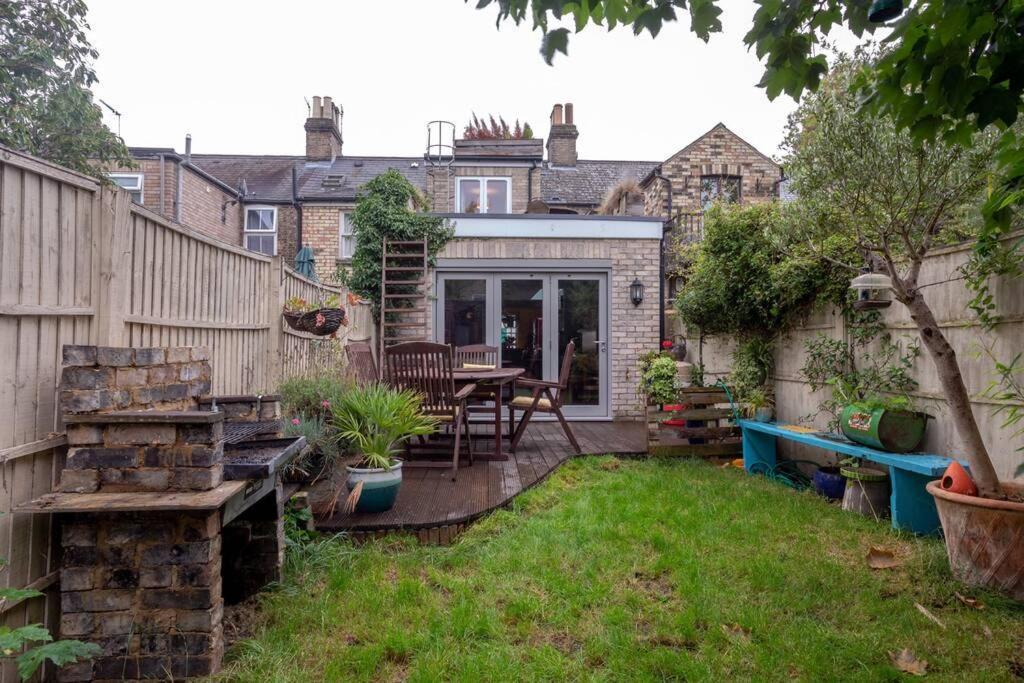 Holiday home Lovely *